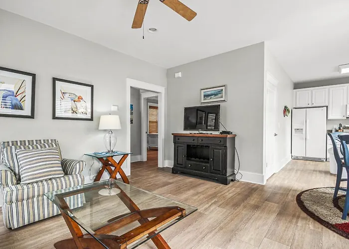 Cinzia Lane Bungalow